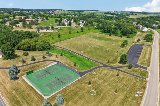 8437 Ellington Way, Middleton, WI 53562