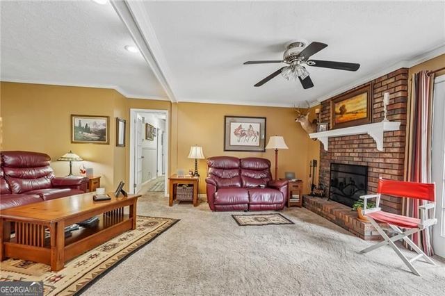 1025 Greenwood Acres Drive, Cumming, GA 30040