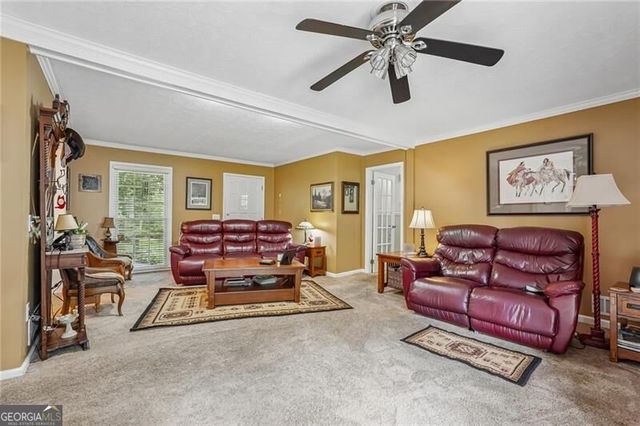 1025 Greenwood Acres Drive, Cumming, GA 30040