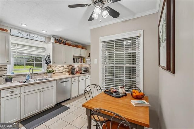 1025 Greenwood Acres Drive, Cumming, GA 30040