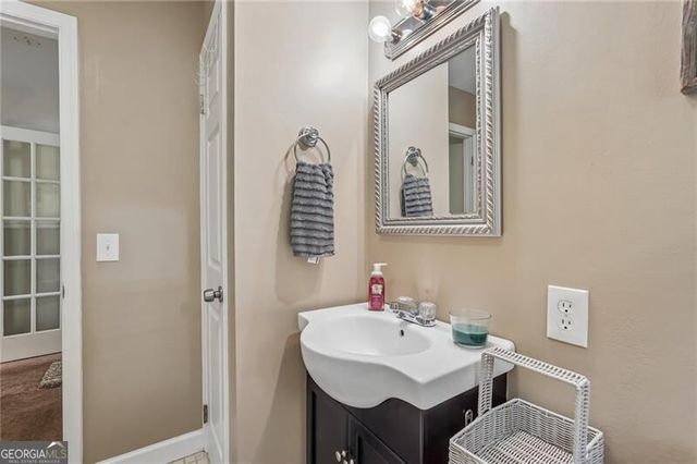 1025 Greenwood Acres Drive, Cumming, GA 30040