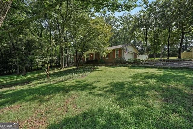 1025 Greenwood Acres Drive, Cumming, GA 30040