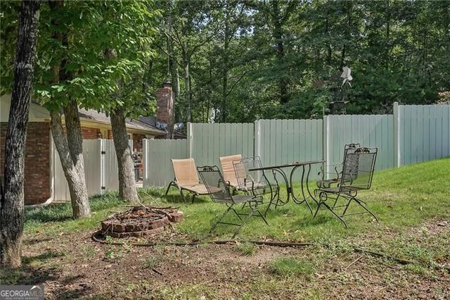 1025 Greenwood Acres Drive, Cumming, GA 30040
