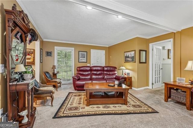 1025 Greenwood Acres Drive, Cumming, GA 30040
