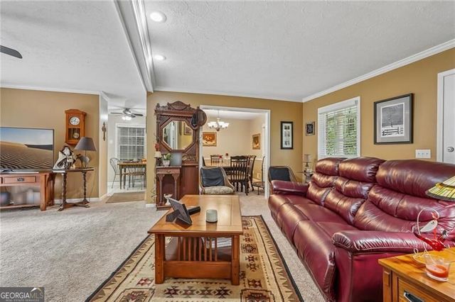 1025 Greenwood Acres Drive, Cumming, GA 30040