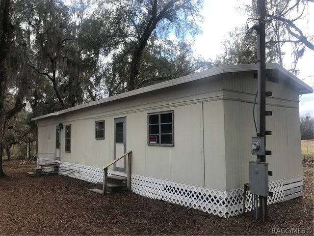 9910 E Bushnell Road, Floral City, FL 34436