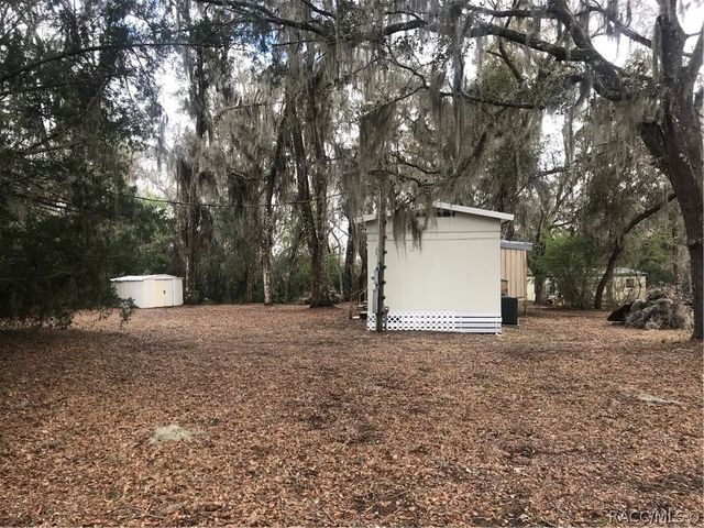 9910 E Bushnell Road, Floral City, FL 34436