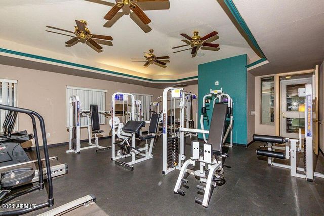 2929 W YORKSHIRE Drive 2026, Phoenix, AZ 85027