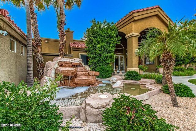 2929 W YORKSHIRE Drive 2026, Phoenix, AZ 85027