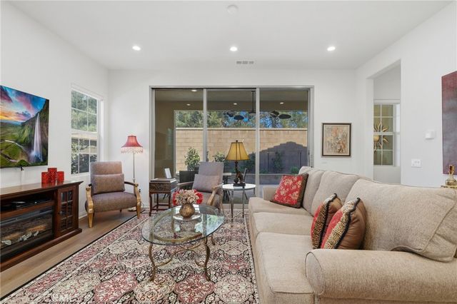 172 Palencia, Irvine, CA 92618