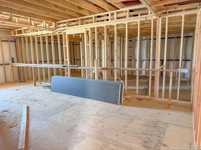 6766 Crestway, San Antonio, TX 78239