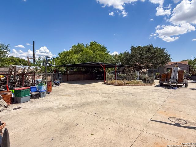 6766 Crestway, San Antonio, TX 78239