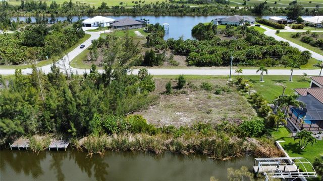 10462 POUGHKEEPSIE CIRCLE, Port Charlotte, FL 33981