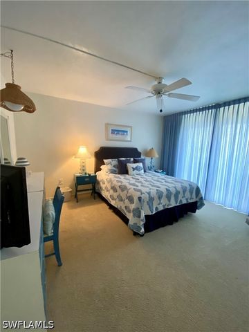 10851 GULFSHORE DR 1001, Naples, FL 34108