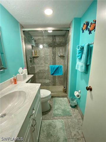 10851 GULFSHORE DR 1001, Naples, FL 34108