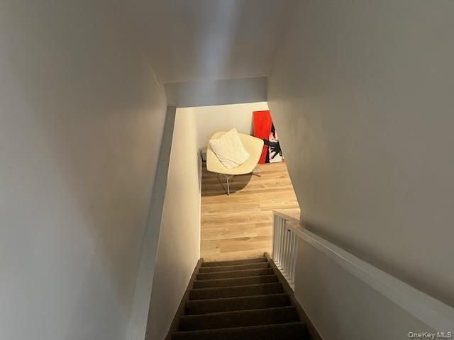 45 Radcliff Avenue W., Port Washington, NY 11050