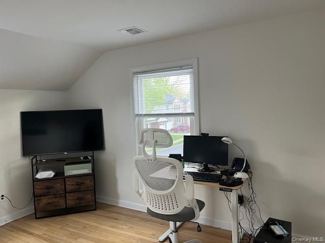 45 Radcliff Avenue W., Port Washington, NY 11050