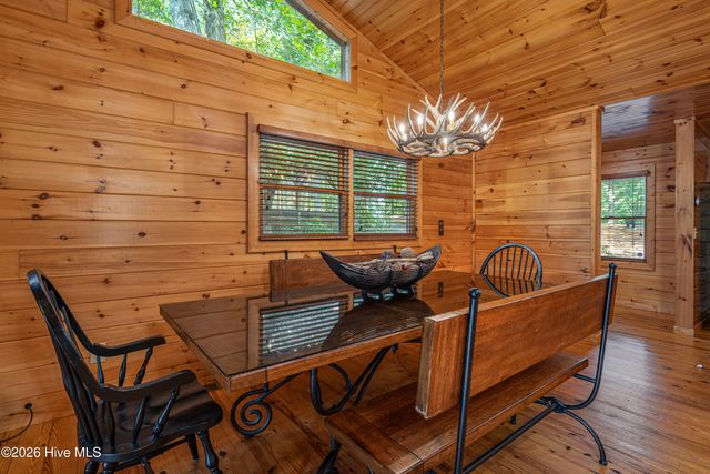 635 Brasstown View Road, Murphy, NC 28906