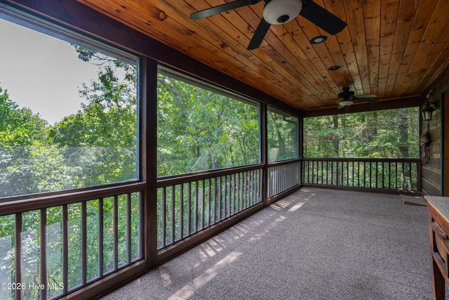 635 Brasstown View Road, Murphy, NC 28906