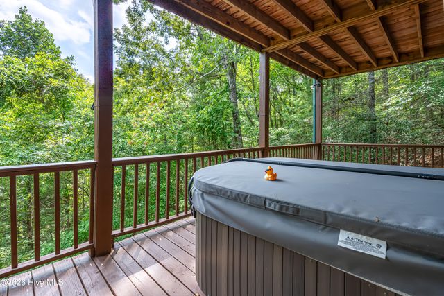 635 Brasstown View Road, Murphy, NC 28906