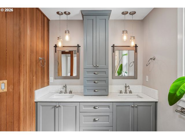 9405 Ne 102ND St, Vancouver, WA 98662