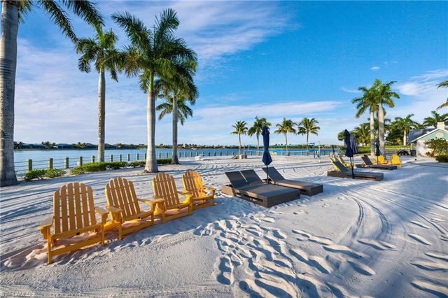 14708 Kelson CIR, Naples, FL 34114