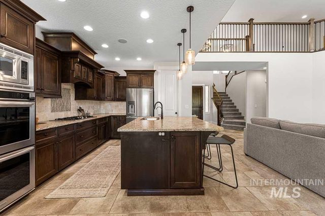 2890 S Brookwater Ln, Eagle, ID 83616