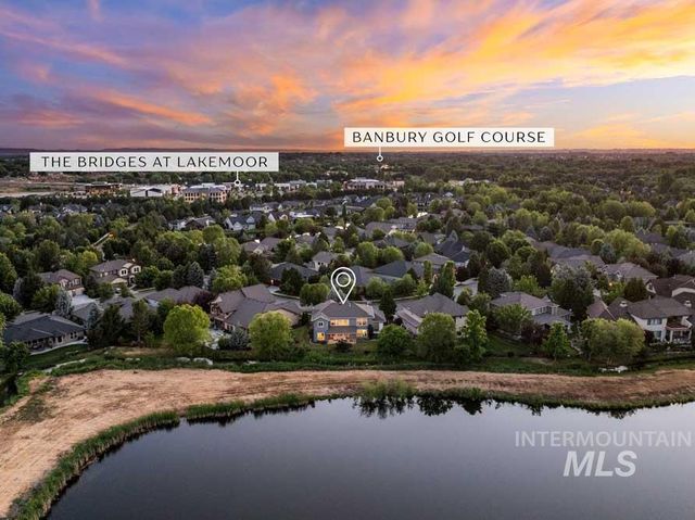 2890 S Brookwater Ln, Eagle, ID 83616