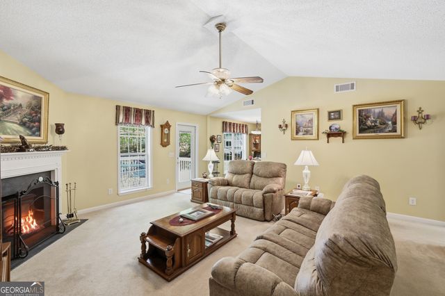 318 Heather Way, Cleveland, GA 30528
