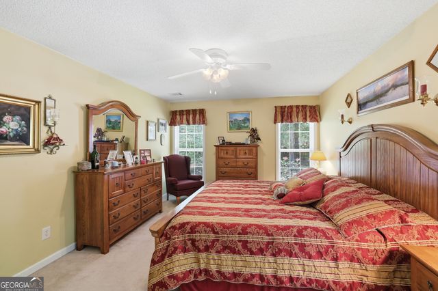 318 Heather Way, Cleveland, GA 30528