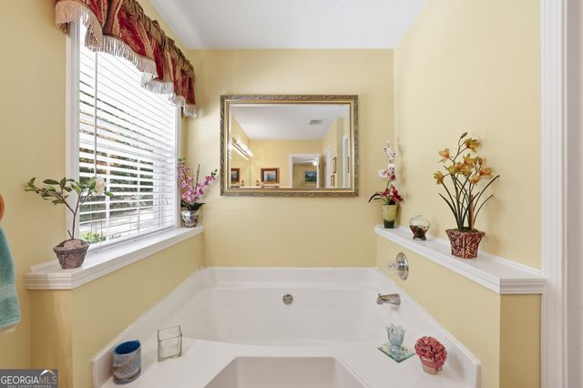 318 Heather Way, Cleveland, GA 30528