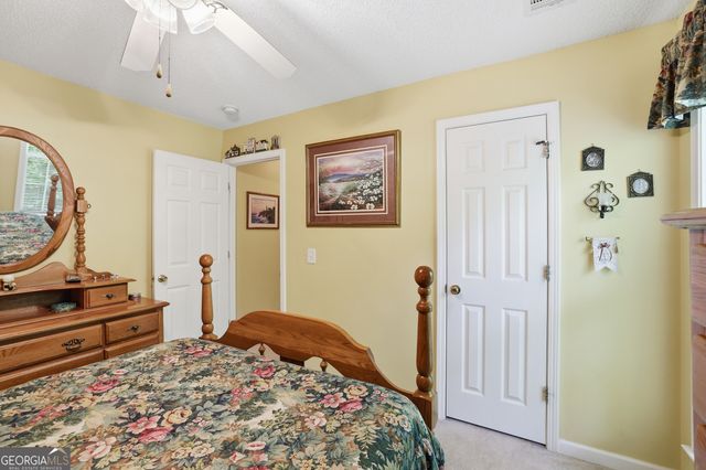 318 Heather Way, Cleveland, GA 30528