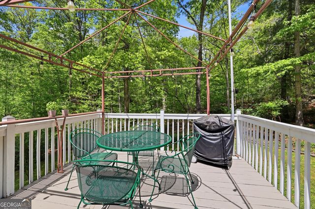 318 Heather Way, Cleveland, GA 30528