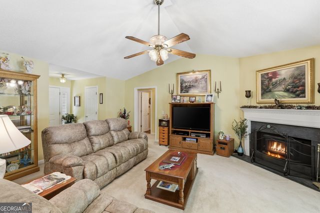 318 Heather Way, Cleveland, GA 30528