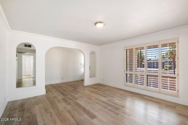 6828 E LUDLOW Drive, Scottsdale, AZ 85254