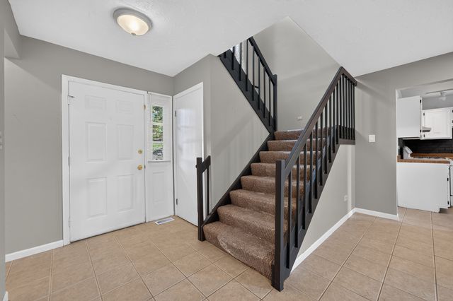 244 Coventry Court 244, Bloomingdale, IL 60108