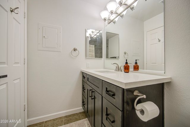 7008 E GOLD DUST Avenue 147, Paradise Valley, AZ 85253