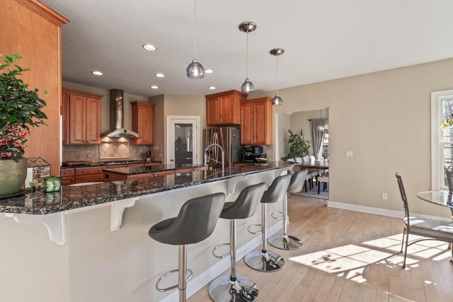 743 Royal Troon COURT, Oconomowoc, WI 53066