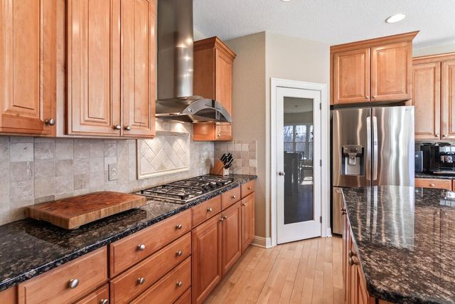 743 Royal Troon COURT, Oconomowoc, WI 53066