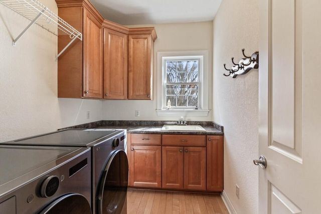 743 Royal Troon COURT, Oconomowoc, WI 53066