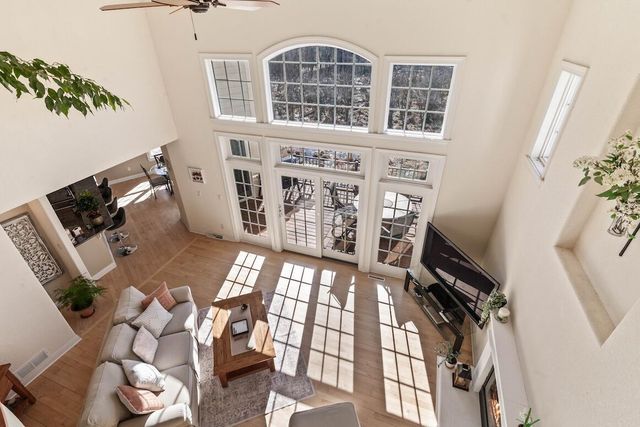 743 Royal Troon COURT, Oconomowoc, WI 53066