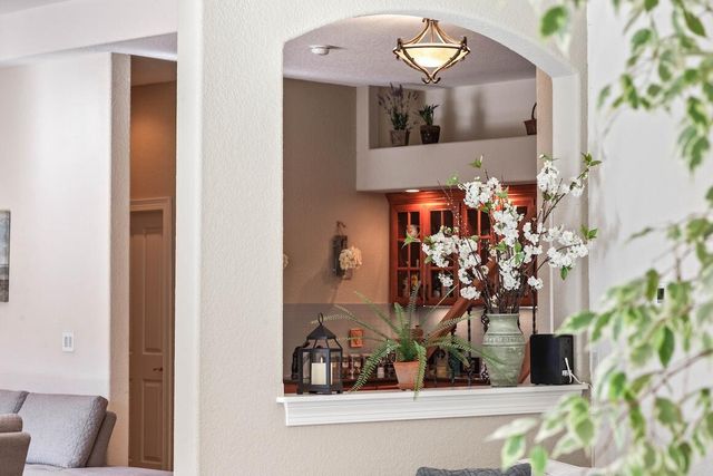 743 Royal Troon COURT, Oconomowoc, WI 53066