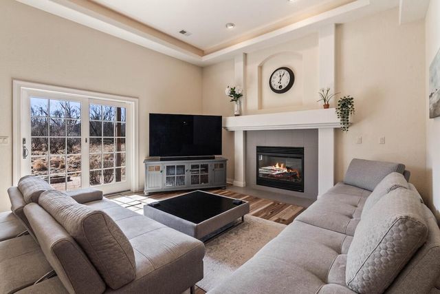 743 Royal Troon COURT, Oconomowoc, WI 53066