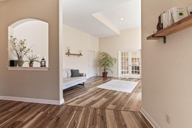 743 Royal Troon COURT, Oconomowoc, WI 53066