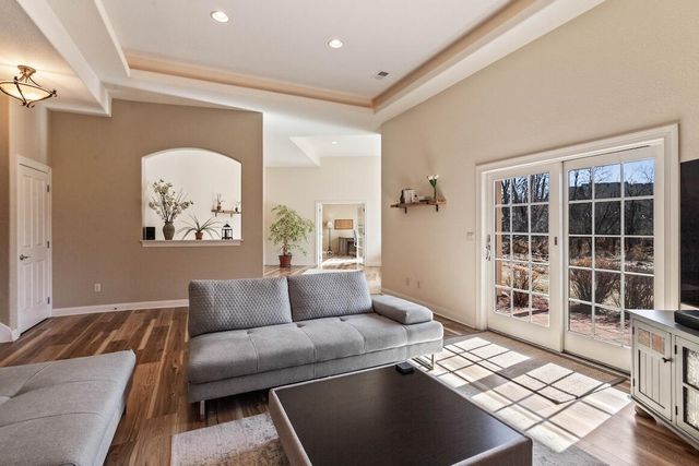 743 Royal Troon COURT, Oconomowoc, WI 53066