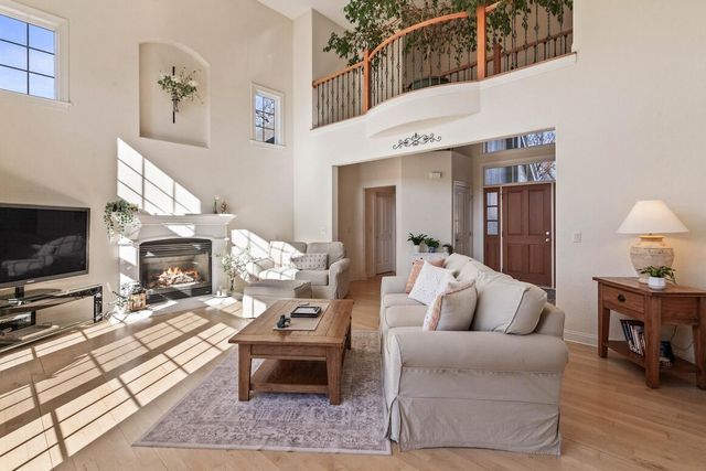 743 Royal Troon COURT, Oconomowoc, WI 53066