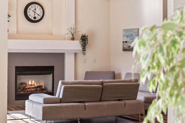 743 Royal Troon COURT, Oconomowoc, WI 53066