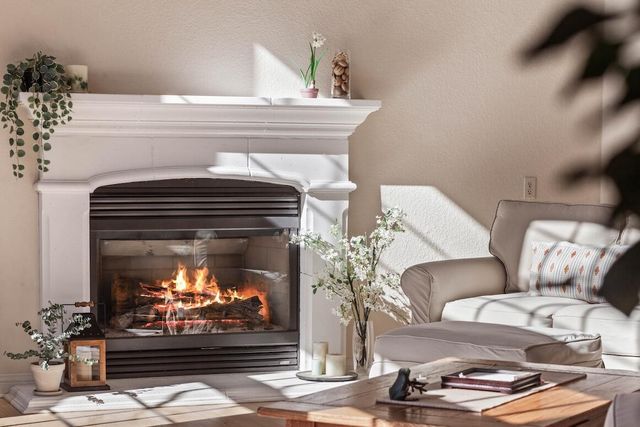 743 Royal Troon COURT, Oconomowoc, WI 53066