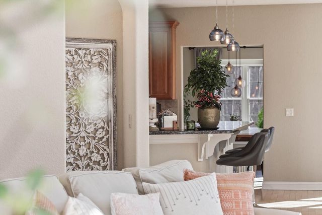 743 Royal Troon COURT, Oconomowoc, WI 53066