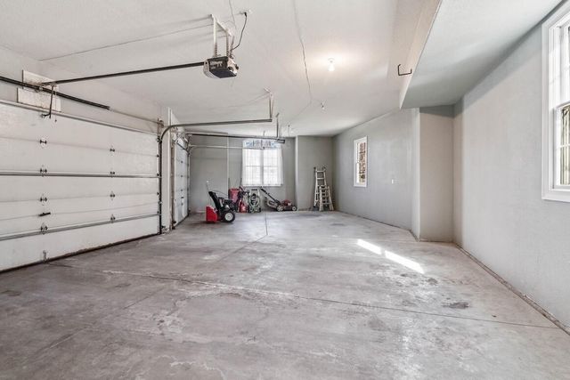 743 Royal Troon COURT, Oconomowoc, WI 53066